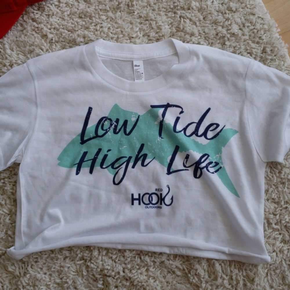 White crop top never worn